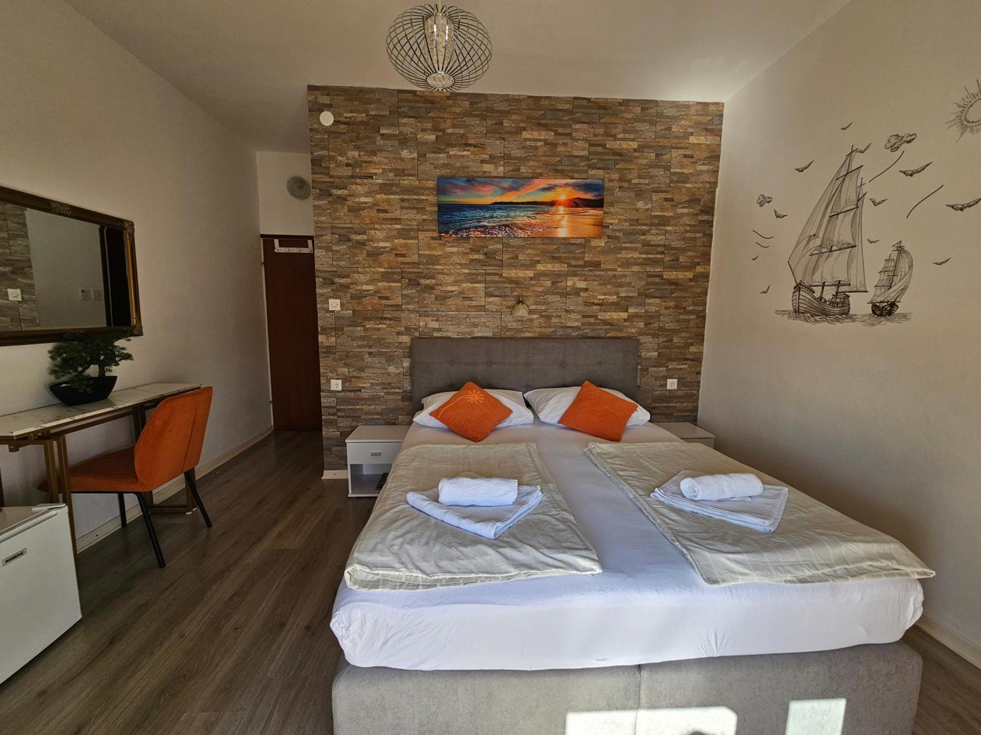 Paradise House At Sea Rab Town Phòng bức ảnh